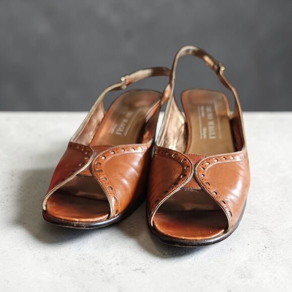 Bruno Magli Shoes - Vintage Bruno Magli Brown Leather Heels Size 8 AAA Peep Toe Sling Back With Box